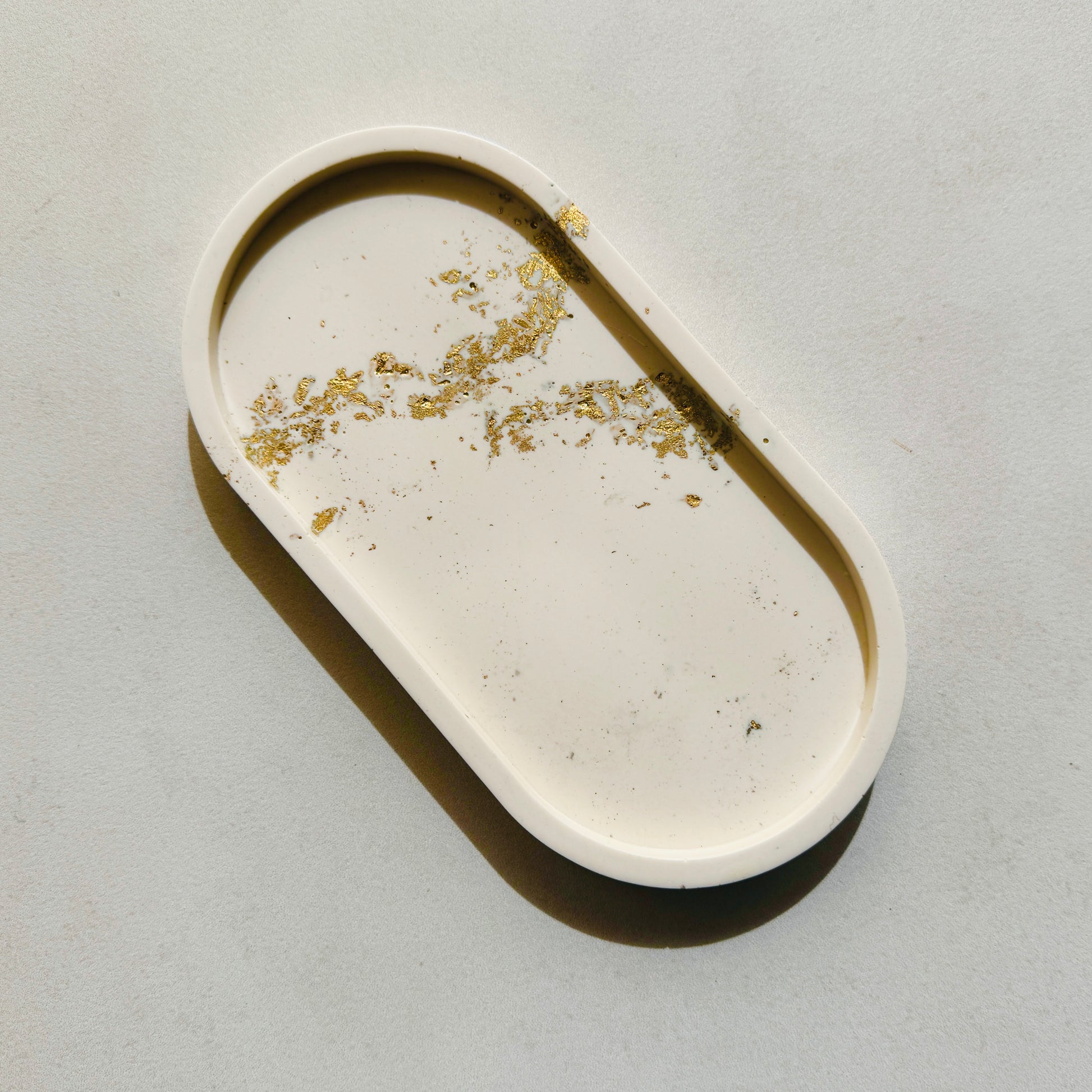 Gold Leaf Added Oval Jewellery Tray