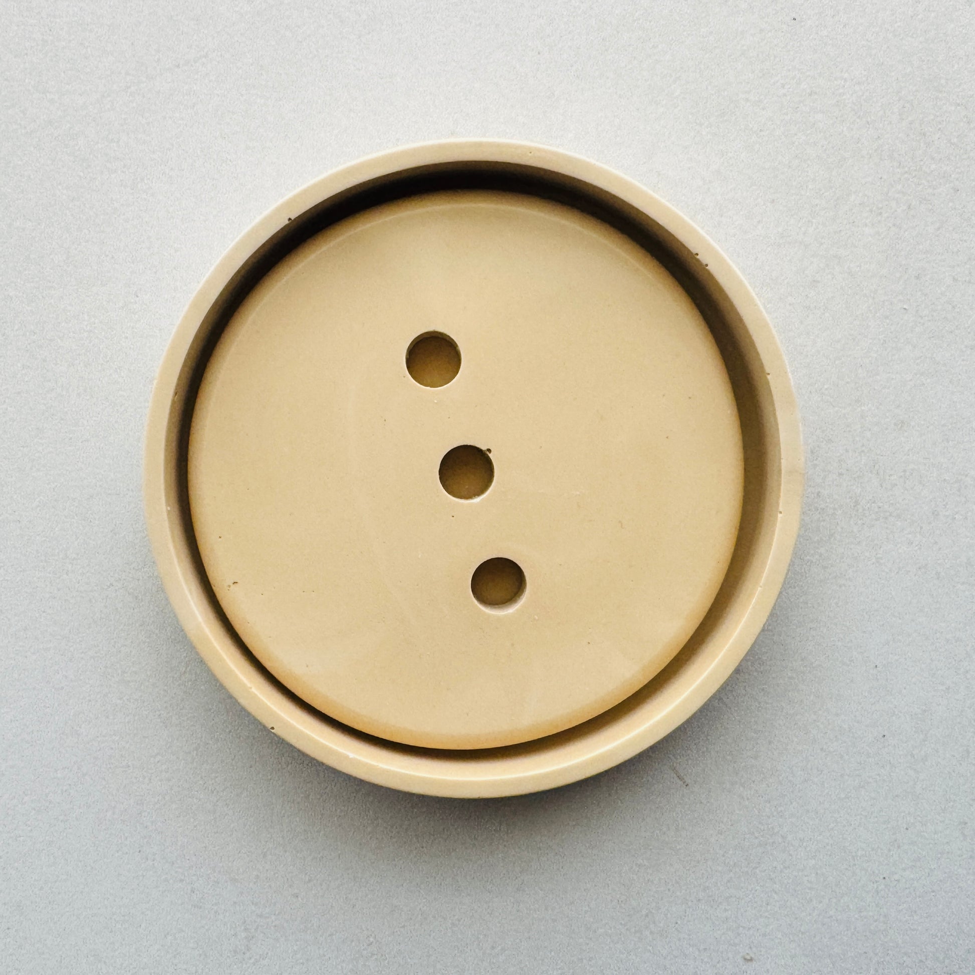 Round Soap Dish with Drainage - Peach Marble
