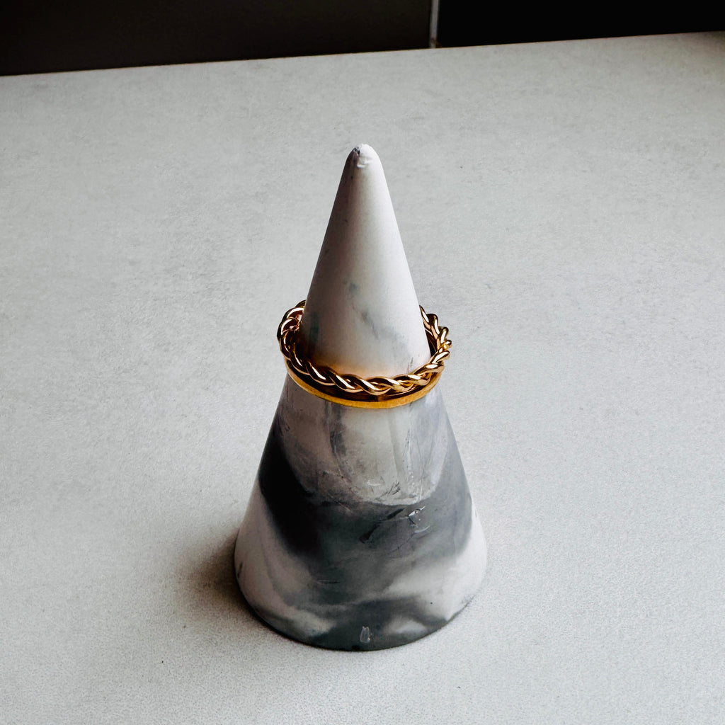 Ring Cone - Grey Marble