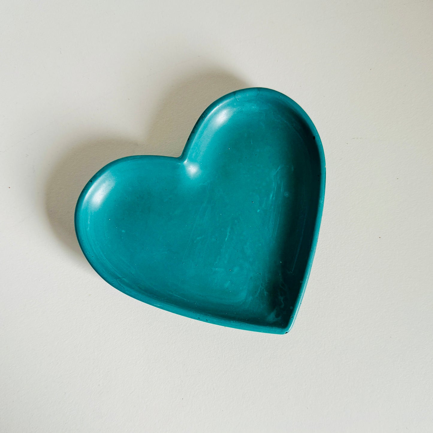 Handmade Minimal Heart Statement Trinket Tray / Ring Dish | D4