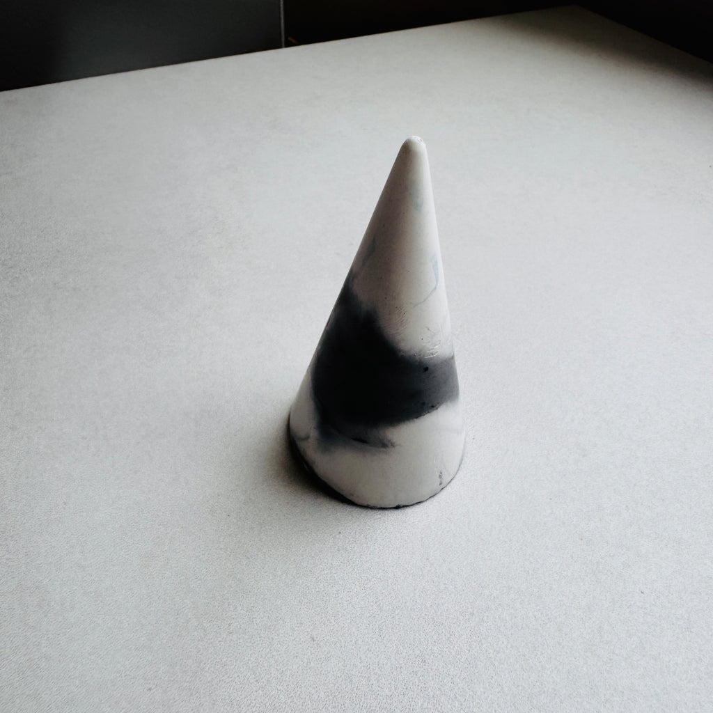 Ring Cone - Grey Marble