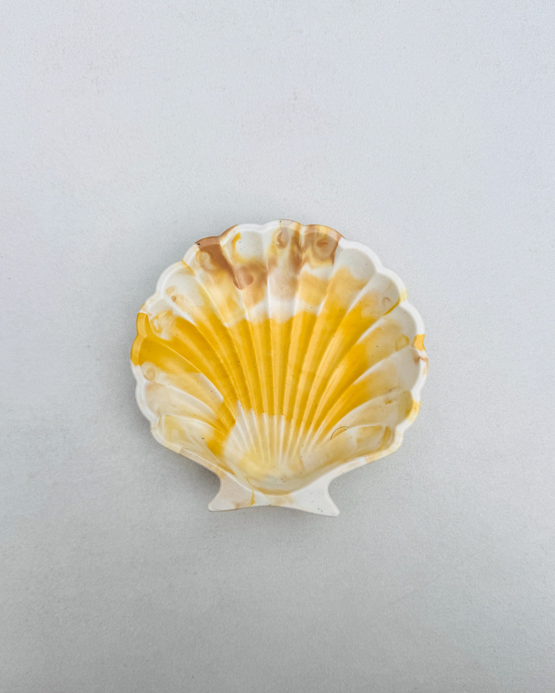 Hand Poured Shell Design Trinket