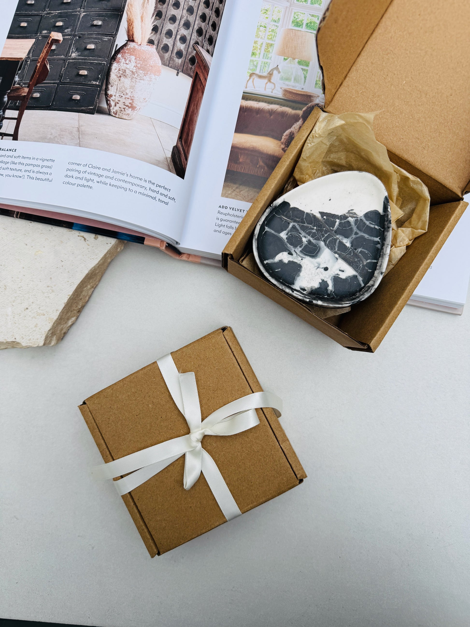 Gift Box Add-on for Trinket